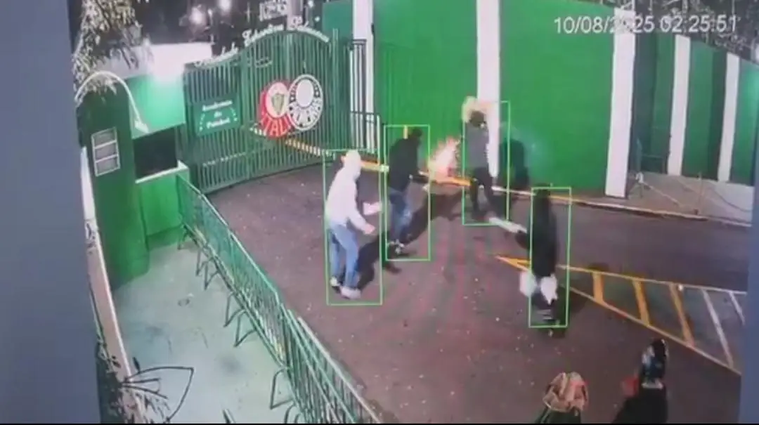 Palmeiras denuncia ataque com rojões na Academia de Futebol - Imagem do artigo